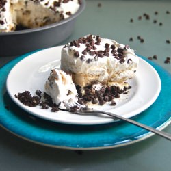Customizable Ice Cream Pie