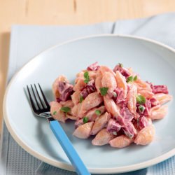 Creamy Pasta with Beetroots
