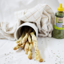 Wasabi Sesame Seeds Grissini
