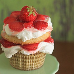 Strawberry Shortcake Cupcakes