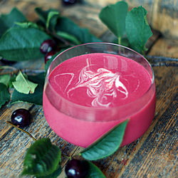 Velvet cold cherry soup