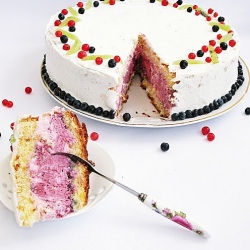Cake with Blueberries