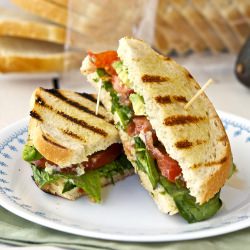 Grilled Sandwich with Spicy Aioli