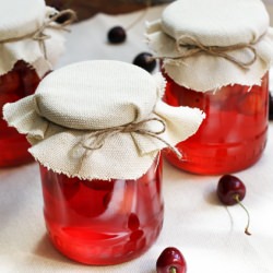 Canned Sweet Cherries