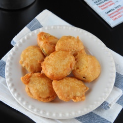 Zucchini Fritters (Bajji)