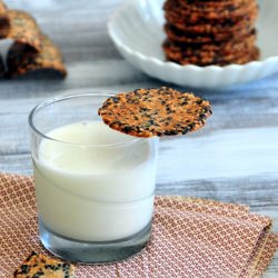 Sesame Cookie Crisps