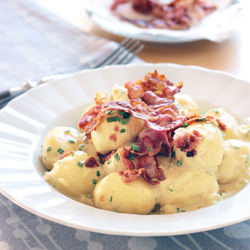 Gnocchi in mustard cream