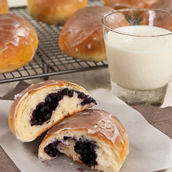 Buns with Berries