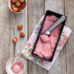 Strawberry Balsamic Ice-Cream