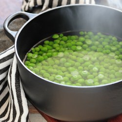 pea & pesto soup