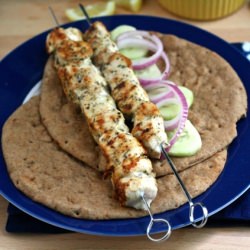 Chicken Souvlaki w. Tzatziki Sauce