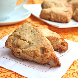 White Chocolate Macadamia Scones