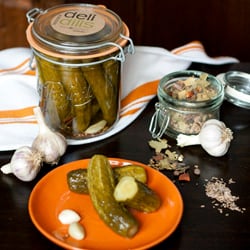 Deli Dill Pickles