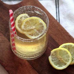 Dark & Stormy (with Ginger Ale)