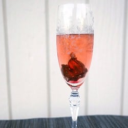 Sparkling Hibiscus Cocktail