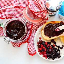 Seedless Berry Jam