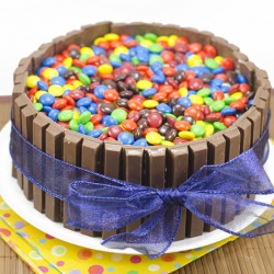 Kit Kat Cake