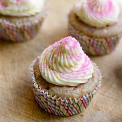 Strawberry Lemonade Cupcakes