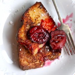 French Toast with Roasted Plums