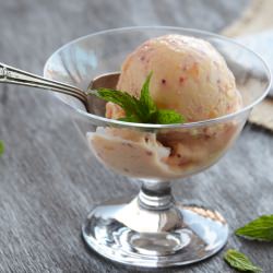 Instant Peach Frozen Yogurt