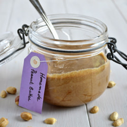 Homemade Peanut Butter