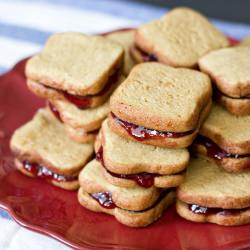 PB&J Sandwich Cookies