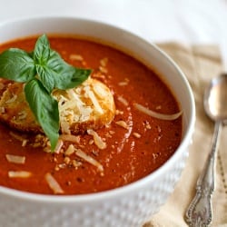 Spicy Roasted Tomato Soup