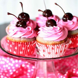 Cherry Almond Cupcakes
