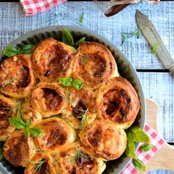 Rolled Pizza