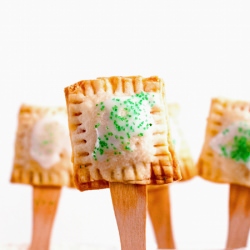 Pop Tart Pops