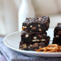 Peanut Butter Pretzel Brownies