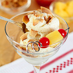 Piña Colada Frozen Yogurt