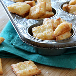 White Cheddar Cheese Crackers