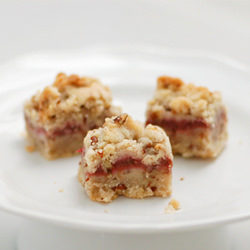 Rhubarb Crumb Bars Recipe