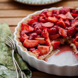 Strawberry Creme Patissiere Tart