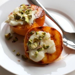 Sweet Grilled Peaches