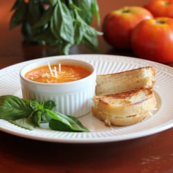 Tomato Basil Soup w/ Grilled Cheese