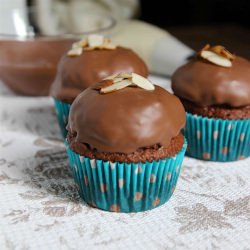 Almond Joy Cupcakes