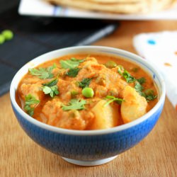 Potato and Green Pea Masala