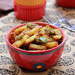 Potato Capsicum Curry