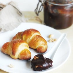 Crescent Rolls with Snickers Cream
