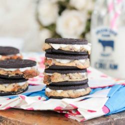 Chocolate Chip Cookie Oreos