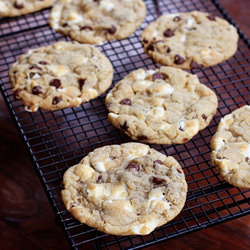 Marshmallow Chocolate Chip Cookies