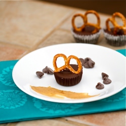 Chocolate Peanut Butter Pretzel Cup