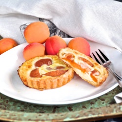 Apricot tarts