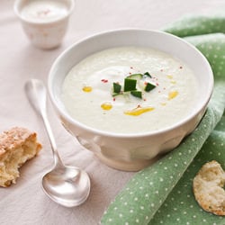 Chilled Cucumber Yogurt Soup