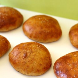 Whole Wheat Hamburger Buns