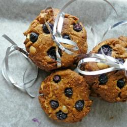 Macadamia Nut Cookies