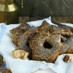 Spelt and Oatmeal Bread Stars