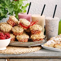 Raspberry Crumble Muffins